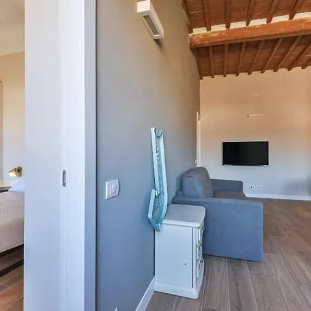 Maison Carol, Moderna E Luminosa In Centro E Vicino Al Mare 마리나디캄포